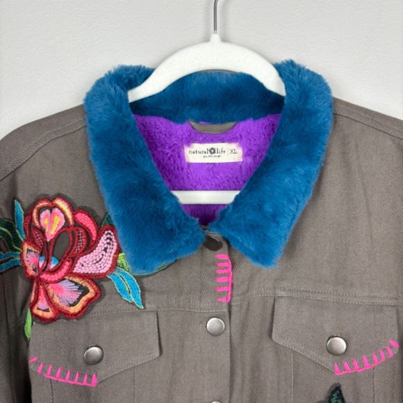 NWOT Natural Life Tara Embellished Jacket in Ash - Size XL - Picture 6 of 8